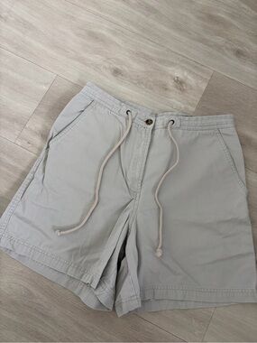 Jones Wear Light Gray Flat-Front Drawstring Shorts